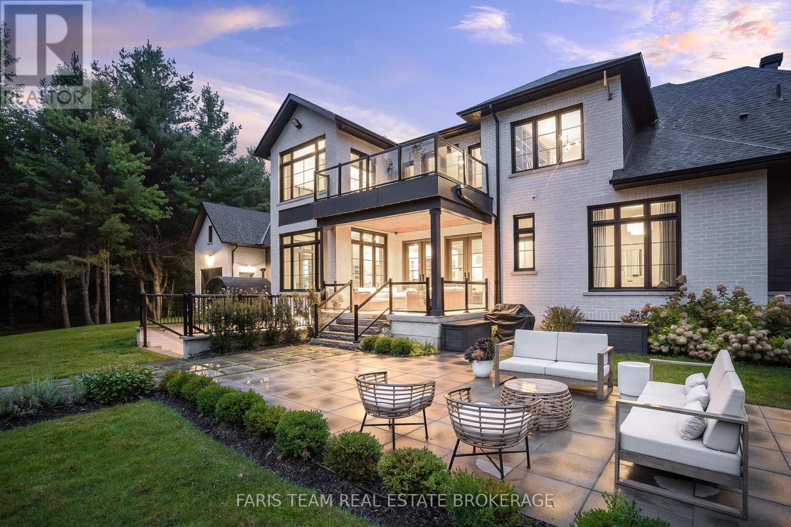 4 Sycamore Circle, Springwater, Ontario  L0L 2K0 - Photo 49 - S12836170