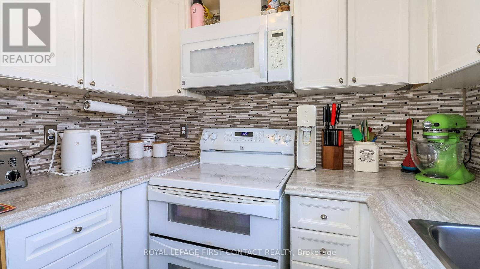 34 Ridwell Street, Barrie, Ontario  L4N 0W7 - Photo 16 - S12853364