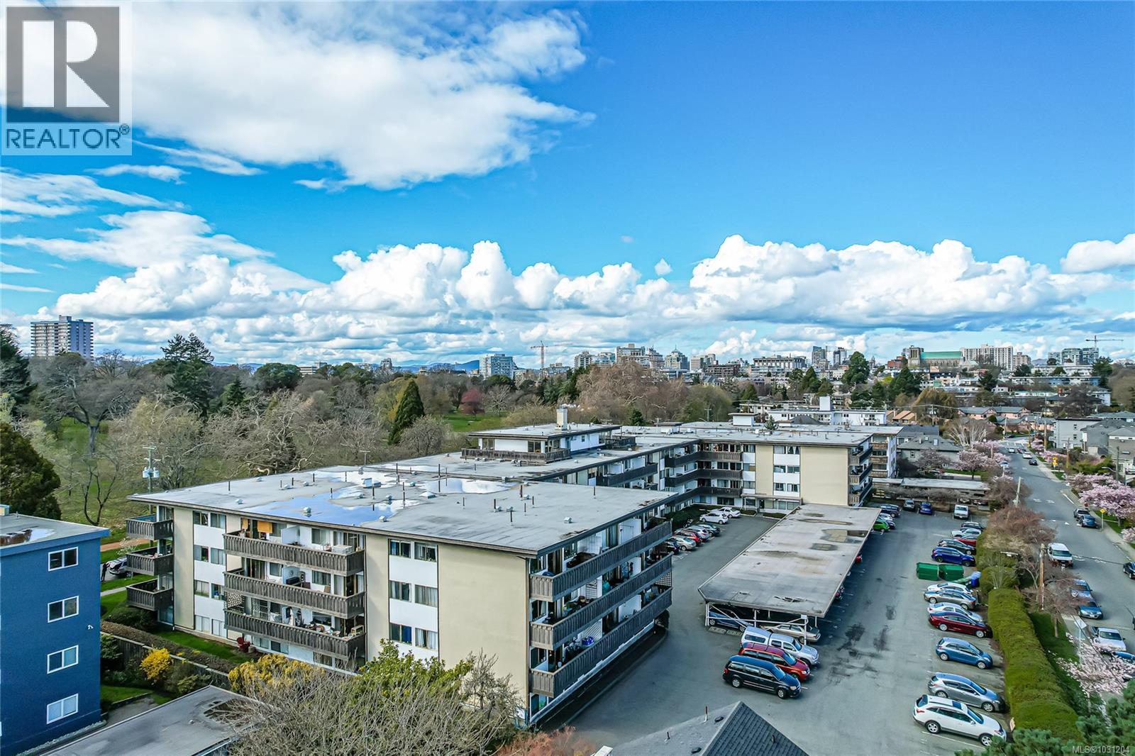 422 964 Heywood Ave, Victoria, British Columbia  V8V 2Y5 - Photo 33 - 1031204