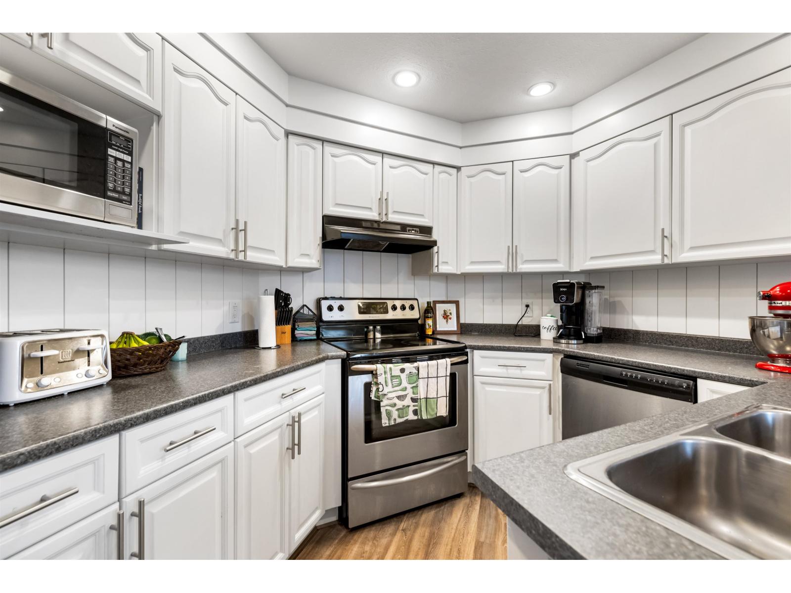 105 3080 Townline Road, Abbotsford, British Columbia  V2T 5M2 - Photo 12 - R3108865