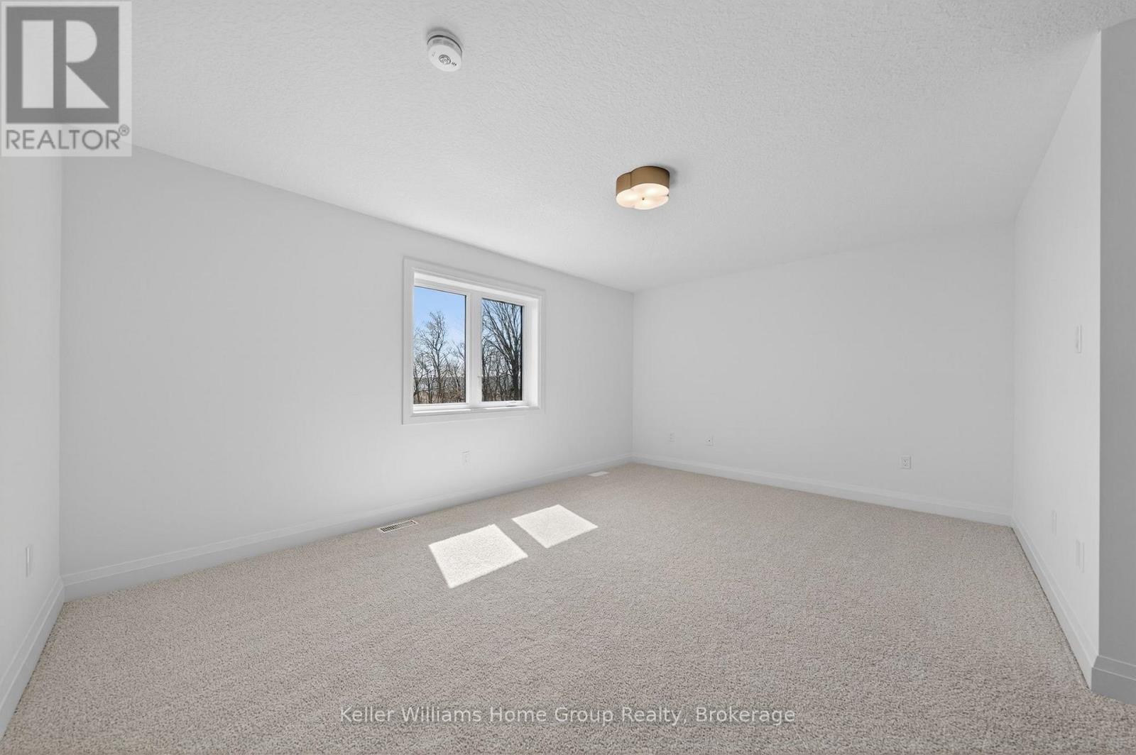 25 Halls Drive, Centre Wellington, Ontario  N0B 1S0 - Photo 23 - X12084257