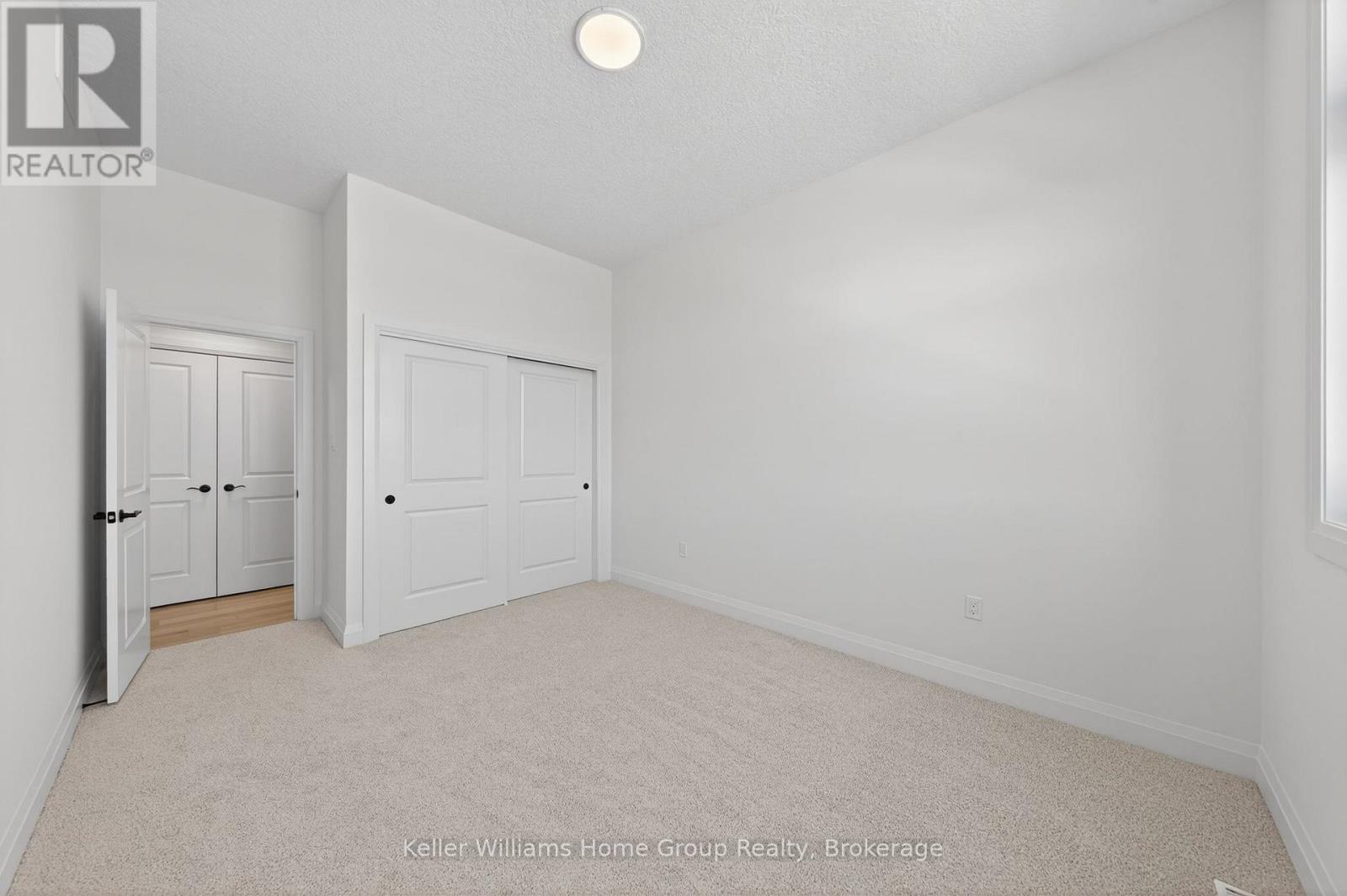 25 Halls Drive, Centre Wellington, Ontario  N0B 1S0 - Photo 34 - X12084257