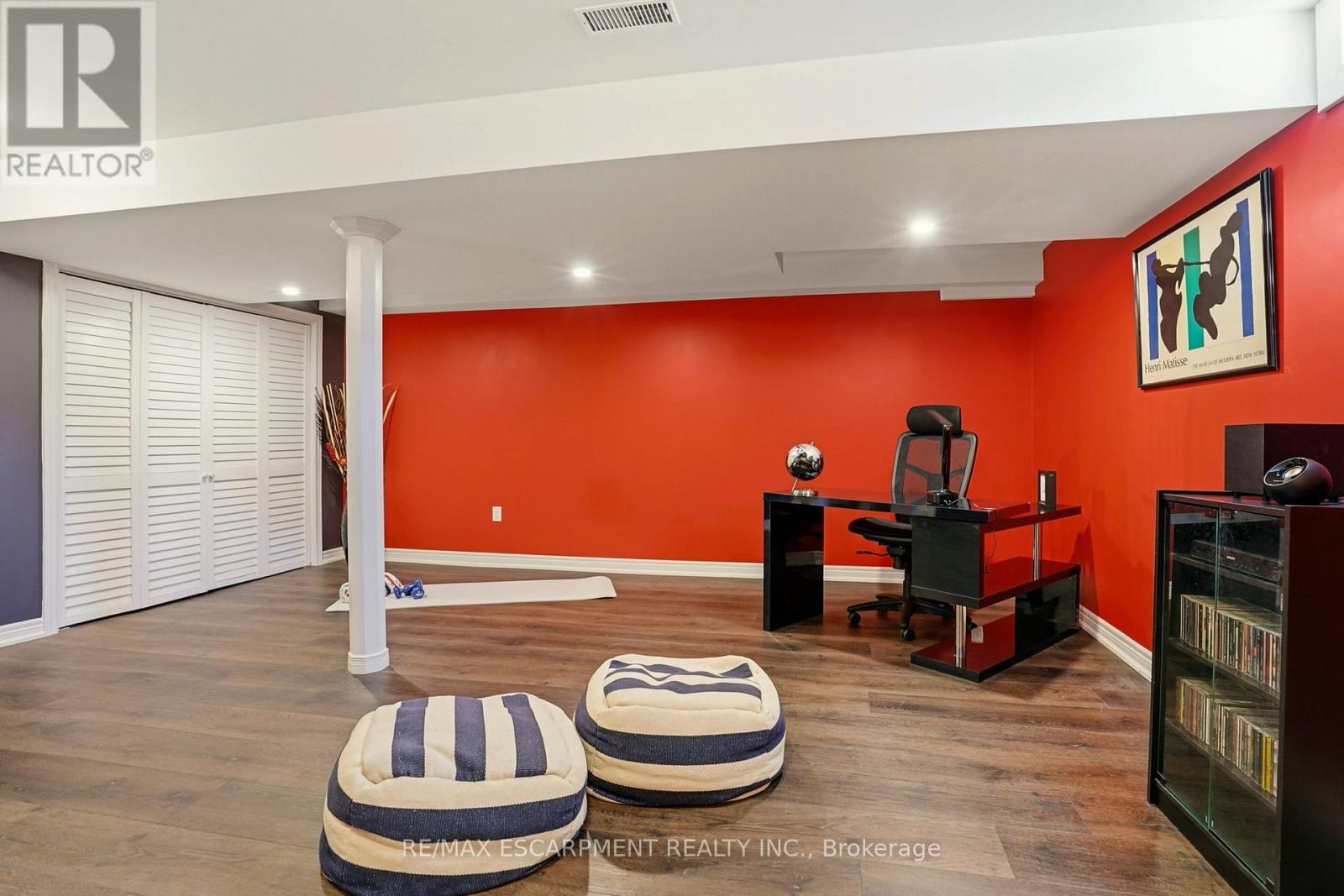 13 Marina Point Crescent, Hamilton, Ontario  L8E 0E4 - Photo 31 - X12978756