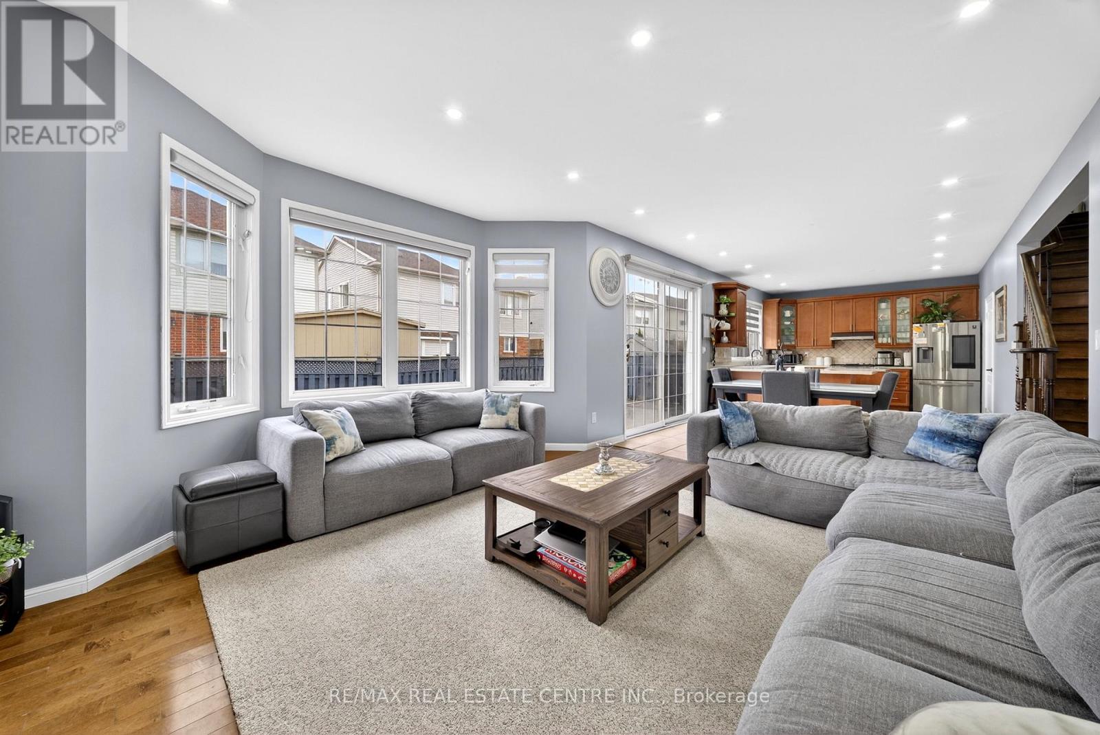 207 Arthur Fach Drive, Cambridge, Ontario  N1T 2G2 - Photo 15 - X12978766