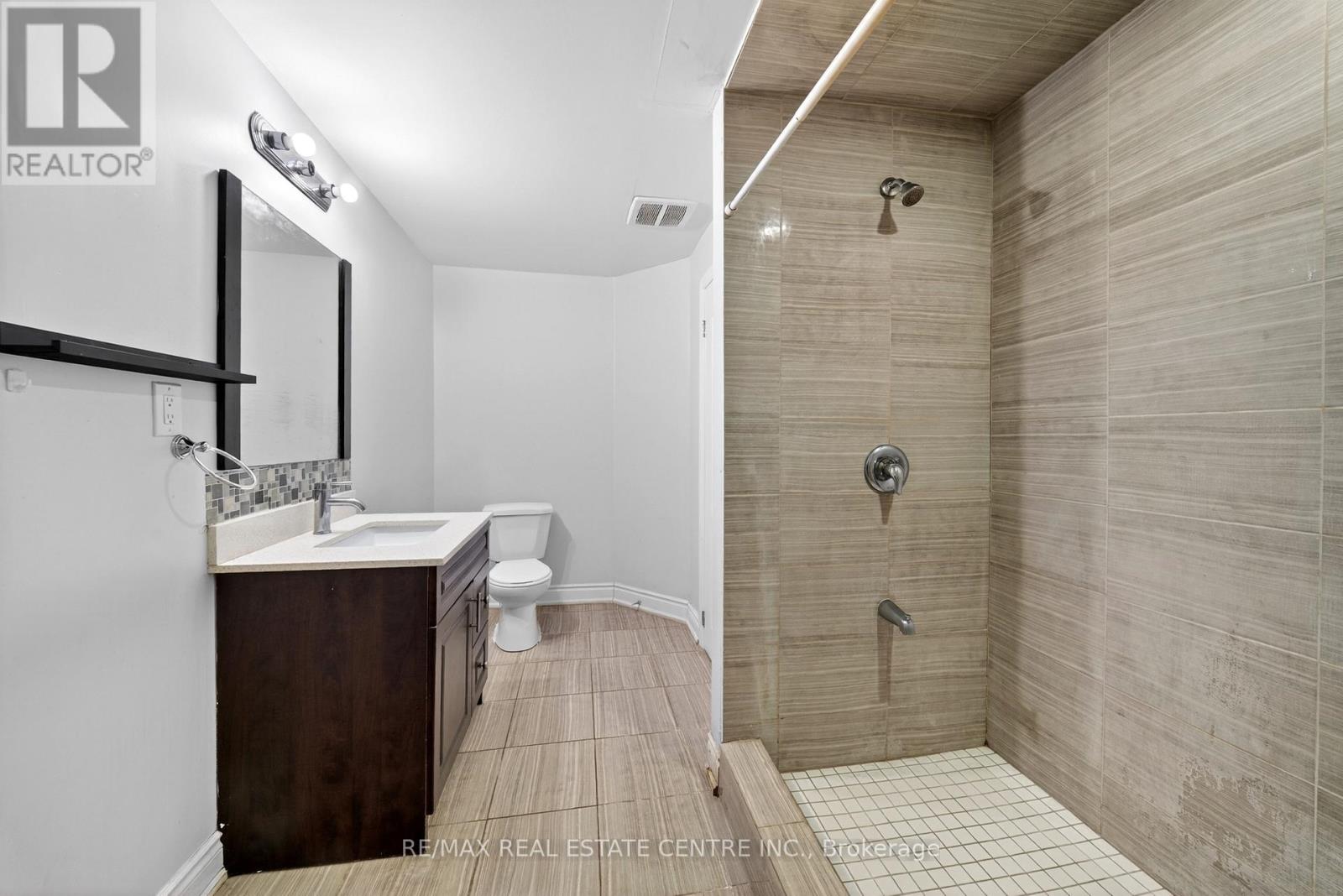 207 Arthur Fach Drive, Cambridge, Ontario  N1T 2G2 - Photo 44 - X12978766