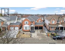 207 ARTHUR FACH DRIVE, Cambridge, Ontario