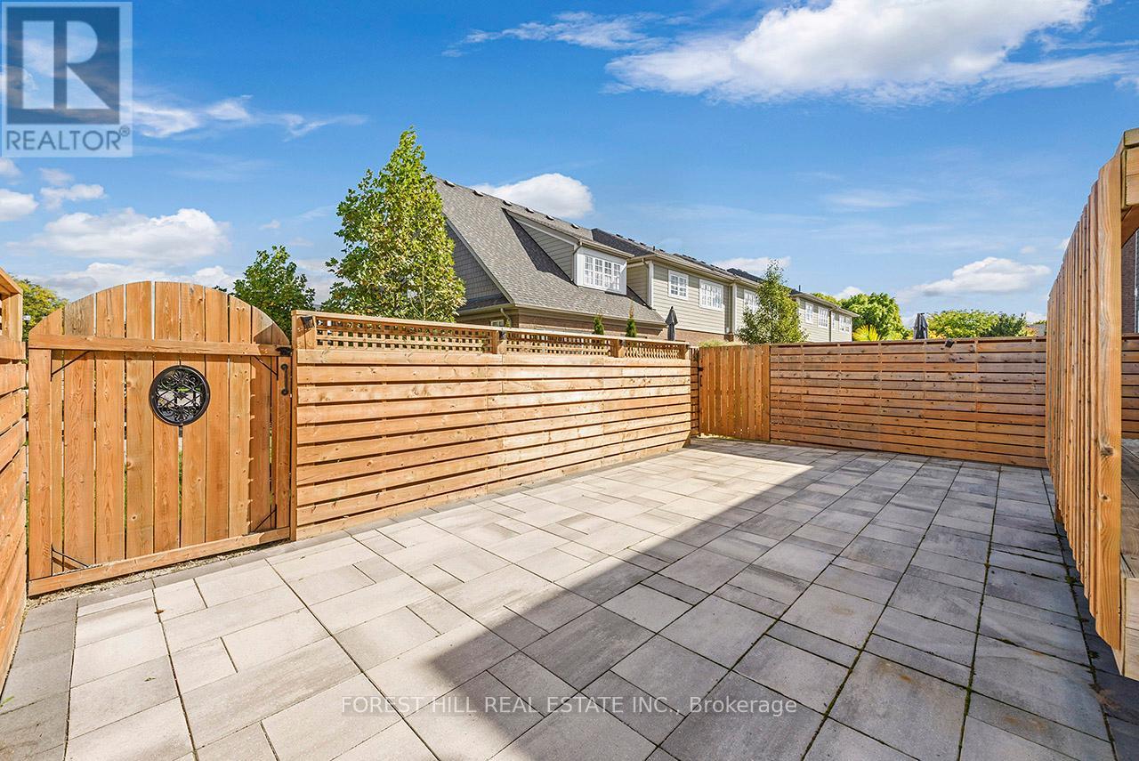 35 Windsor Circle, Niagara-On-The-Lake, Ontario  L7S 1J0 - Photo 35 - X12978804