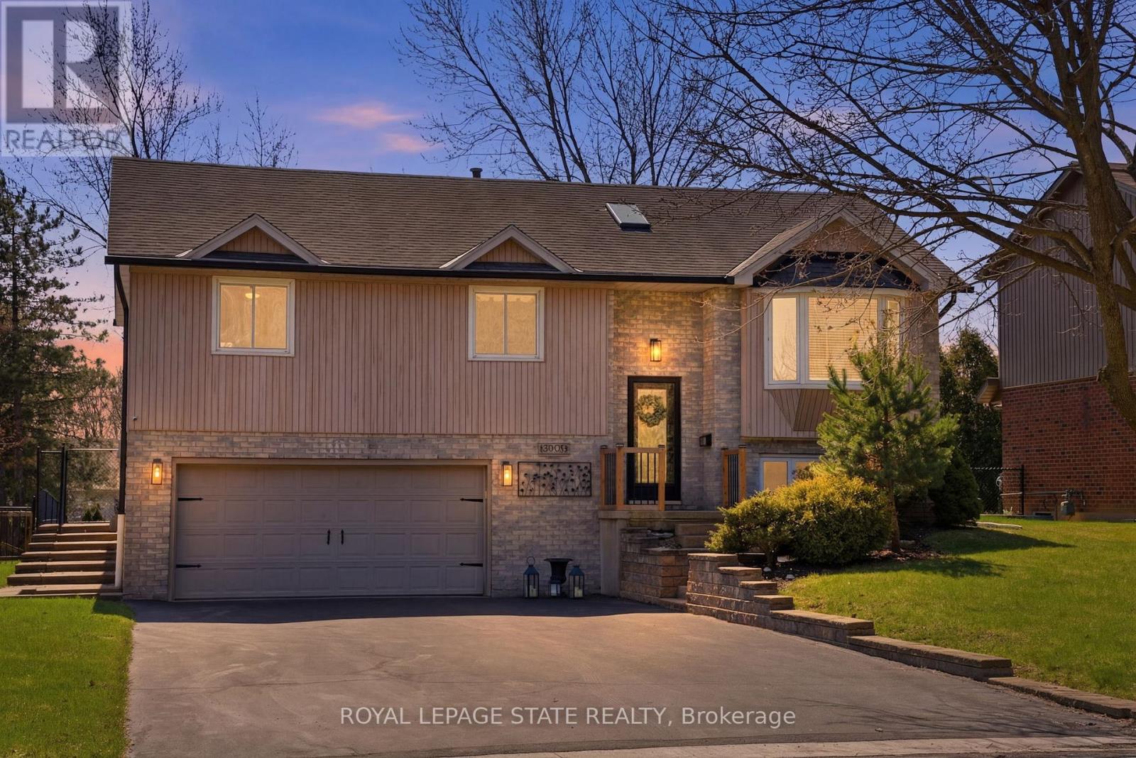 303 Orkney Street W, Haldimand, Ontario  N3W 1A3 - Photo 4 - X12978814