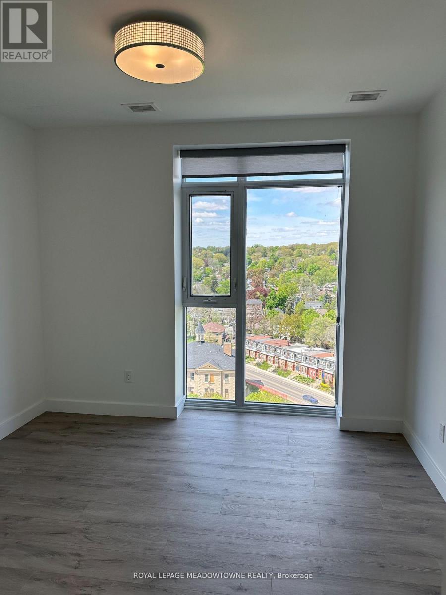 1602 - 15 Glebe Street N, Cambridge, Ontario  N1S 2L8 - Photo 12 - X12978844