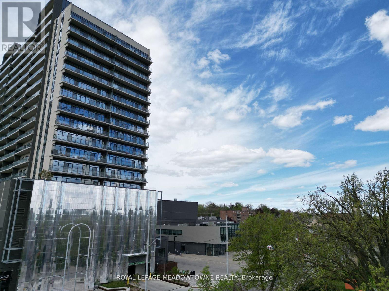 1602 - 15 Glebe Street N, Cambridge, Ontario  N1S 2L8 - Photo 3 - X12978844