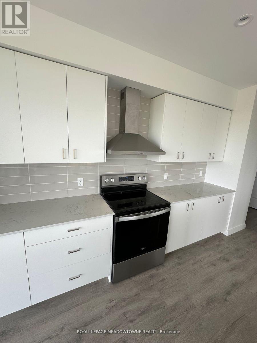 1602 - 15 Glebe Street N, Cambridge, Ontario  N1S 2L8 - Photo 8 - X12978844