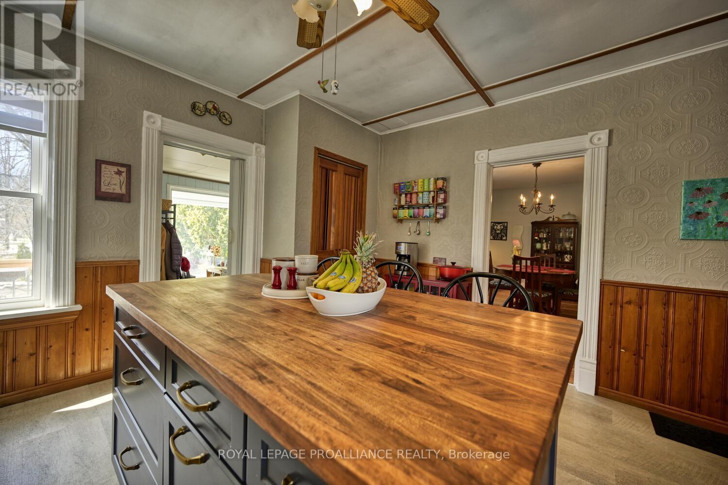 62 Beecher Street, Brockville, Ontario  K6V 5M3 - Photo 16 - X12979174