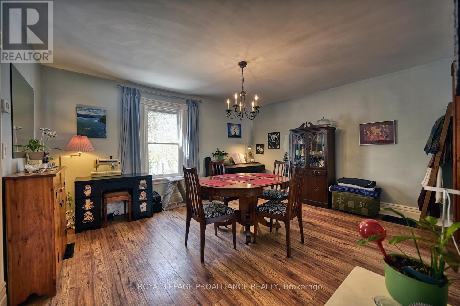 62 Beecher Street, Brockville, Ontario  K6V 5M3 - Photo 7 - X12979174