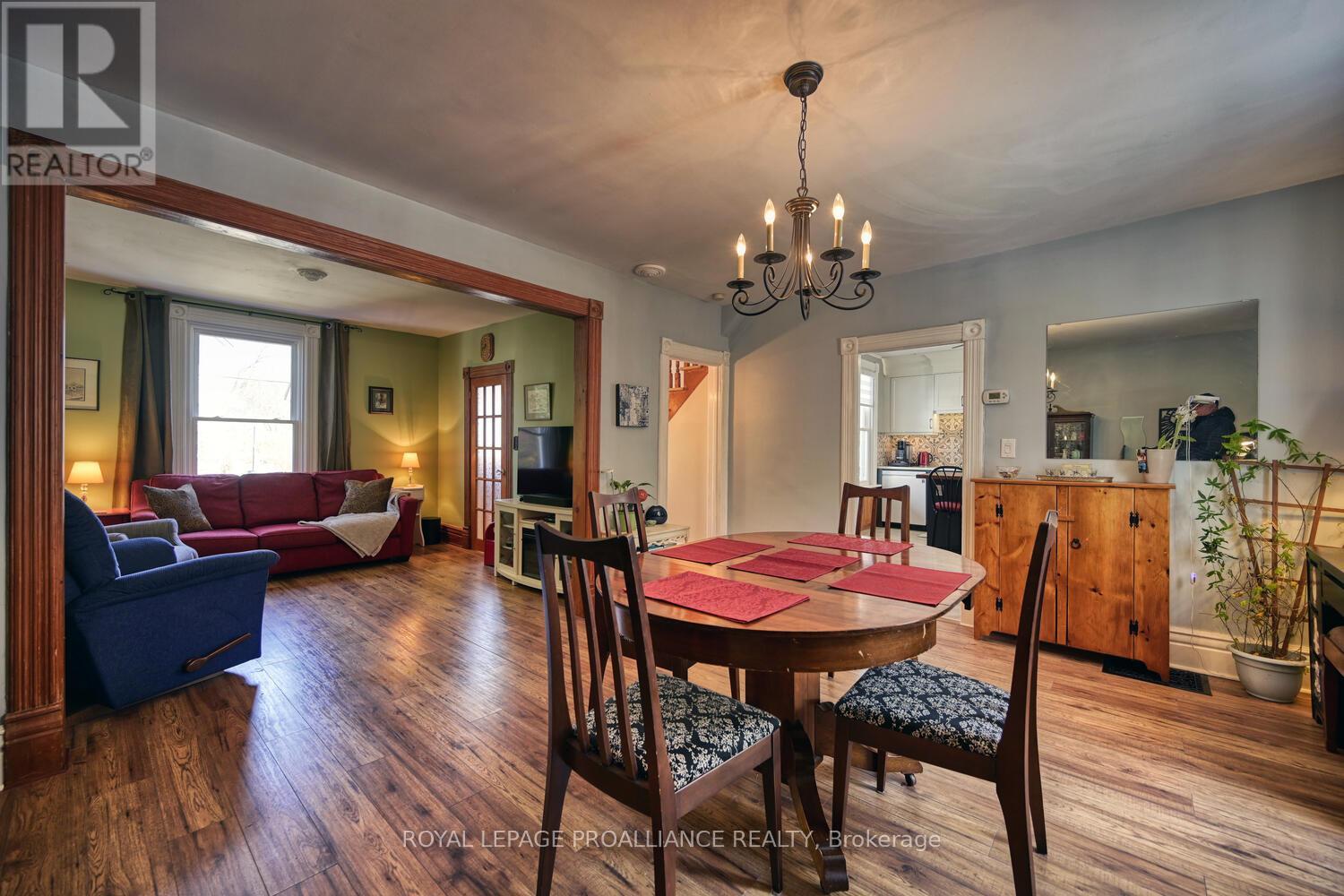 62 Beecher Street, Brockville, Ontario  K6V 5M3 - Photo 8 - X12979174