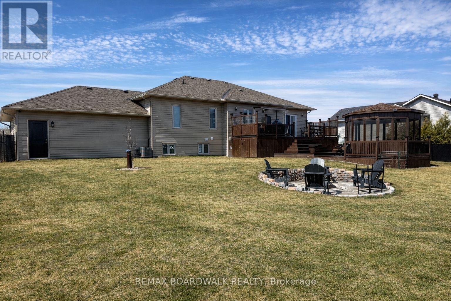 3421 Summerbreeze Drive, Ottawa, Ontario  K0A 2W0 - Photo 35 - X12727318