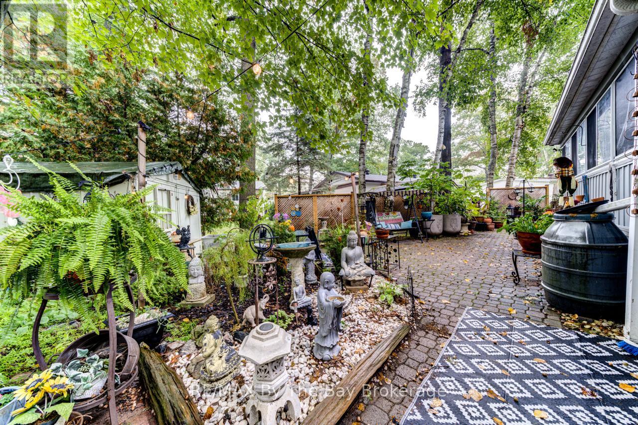 9 Allen Drive N, Wasaga Beach, Ontario  L9Z 1K5 - Photo 34 - S12979168