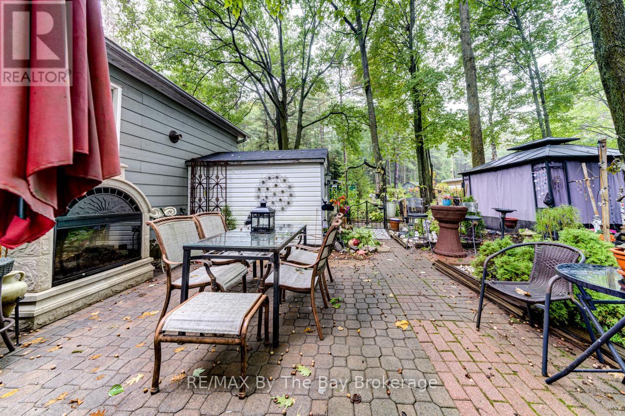 9 Allen Drive N, Wasaga Beach, Ontario  L9Z 1K5 - Photo 35 - S12979168