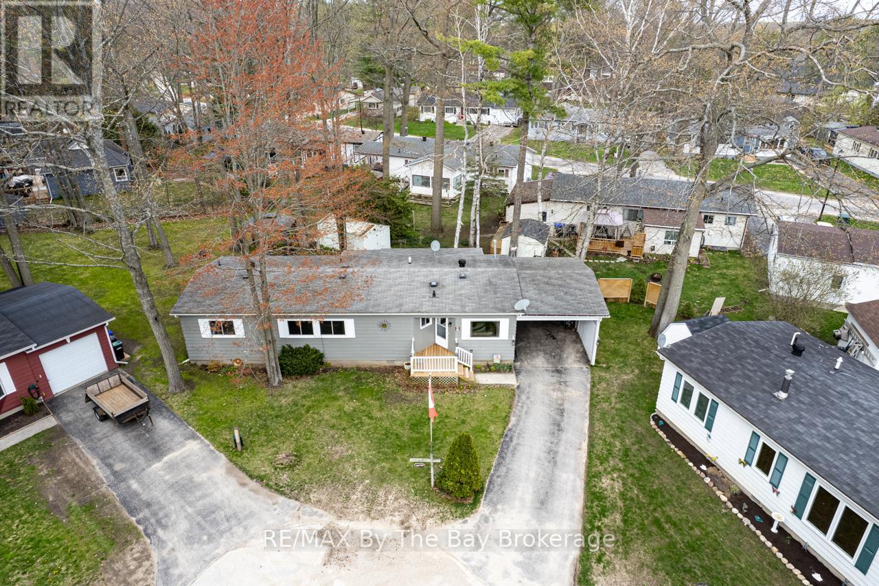 9 Allen Drive N, Wasaga Beach, Ontario  L9Z 1K5 - Photo 46 - S12979168