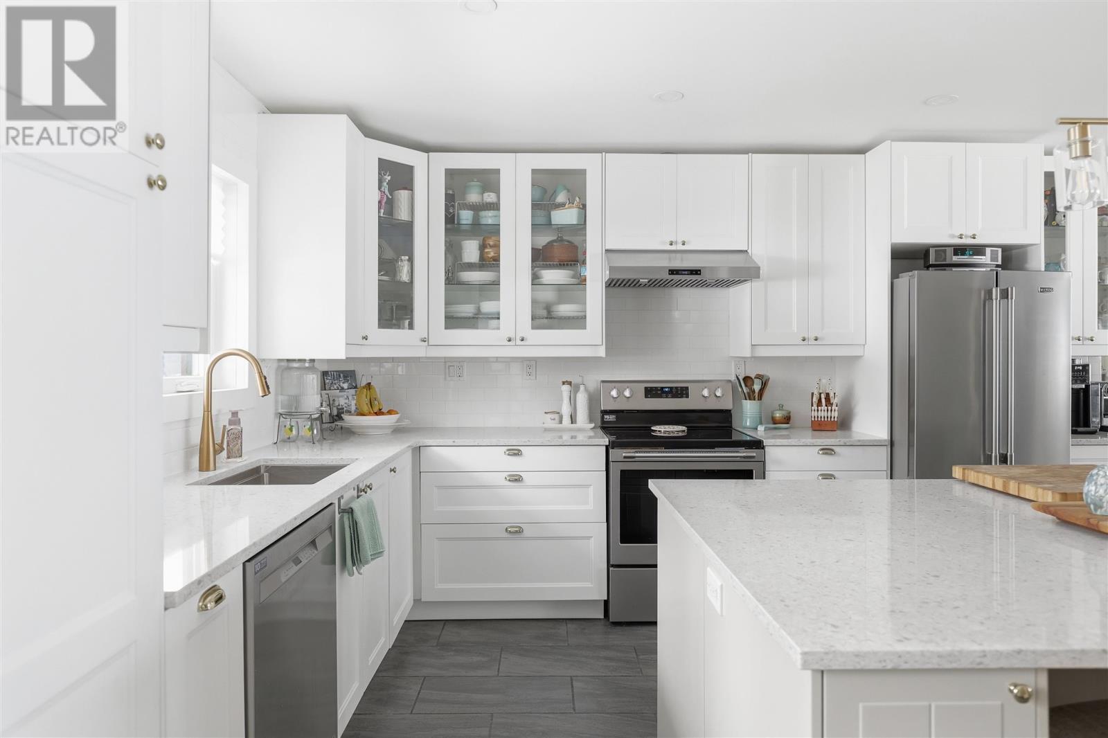 2875 Green St, Richards Landing, Ontario P0R 1J0 - Photo 14 - SM260665