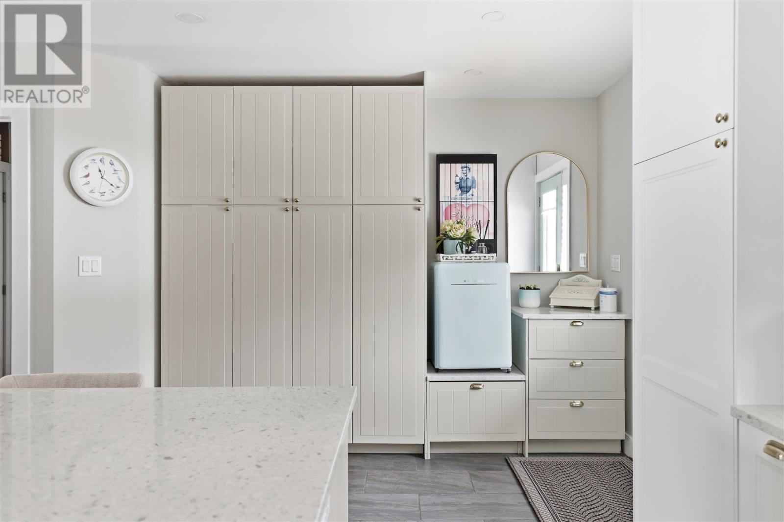 2875 Green St, Richards Landing, Ontario P0R 1J0 - Photo 11 - SM260665