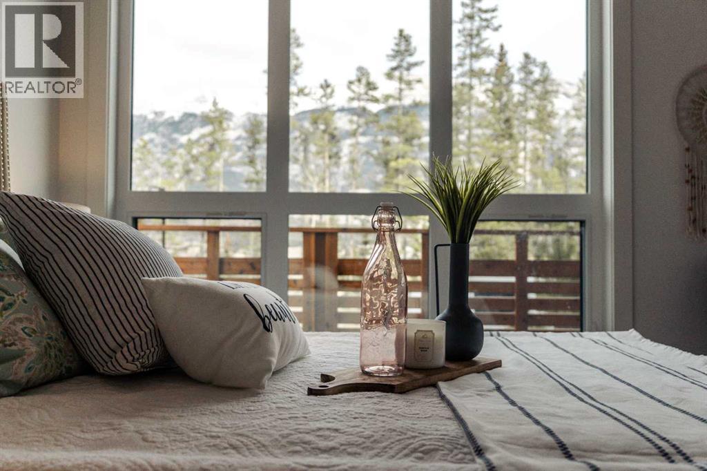 102, 101a Stewart Creek Rise, Canmore, Alberta  T1W 0K2 - Photo 14 - A2278652