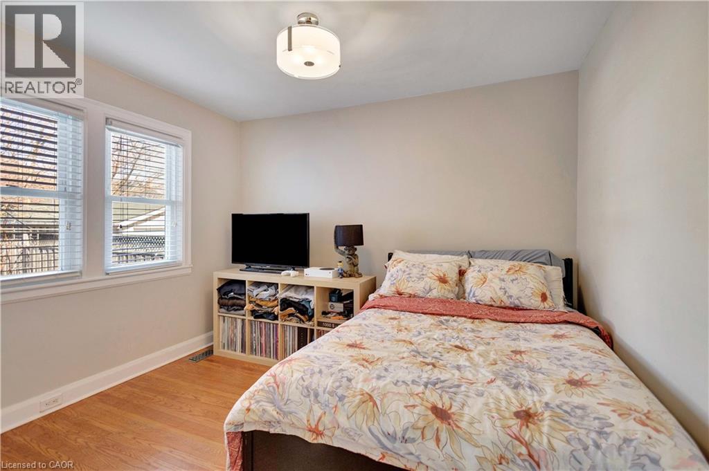 20 Barons Avenue S, Hamilton, Ontario  L8K 2X9 - Photo 20 - 40819374