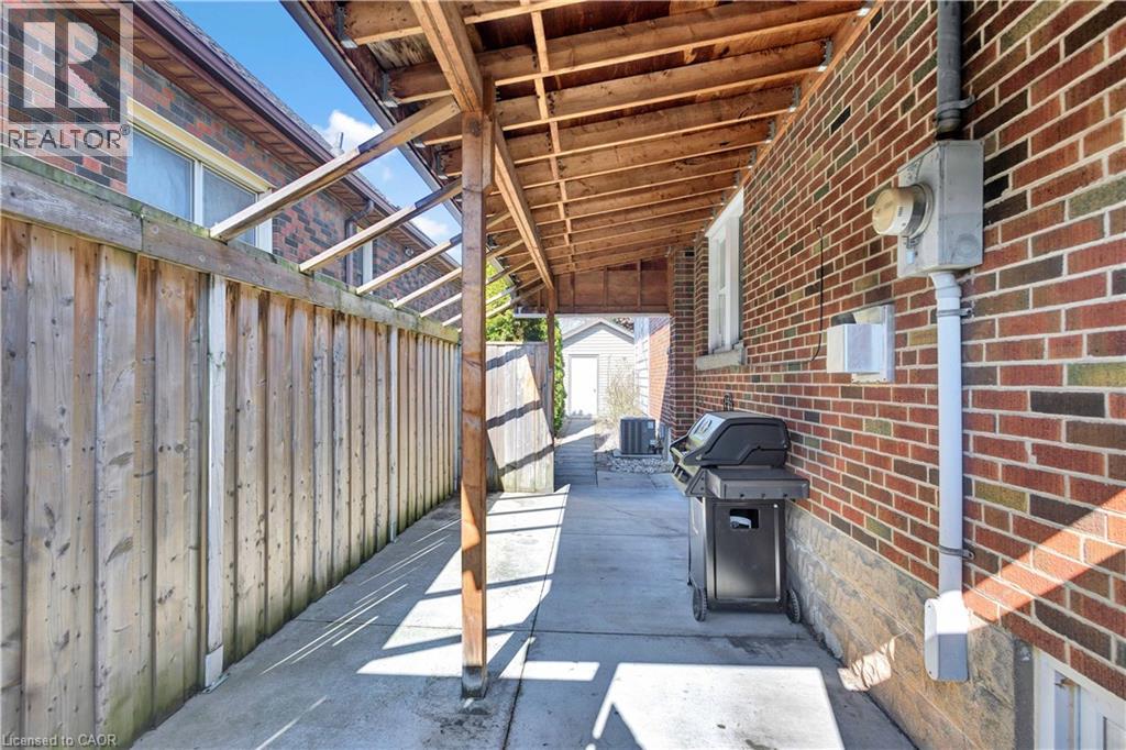 20 Barons Avenue S, Hamilton, Ontario  L8K 2X9 - Photo 27 - 40819374