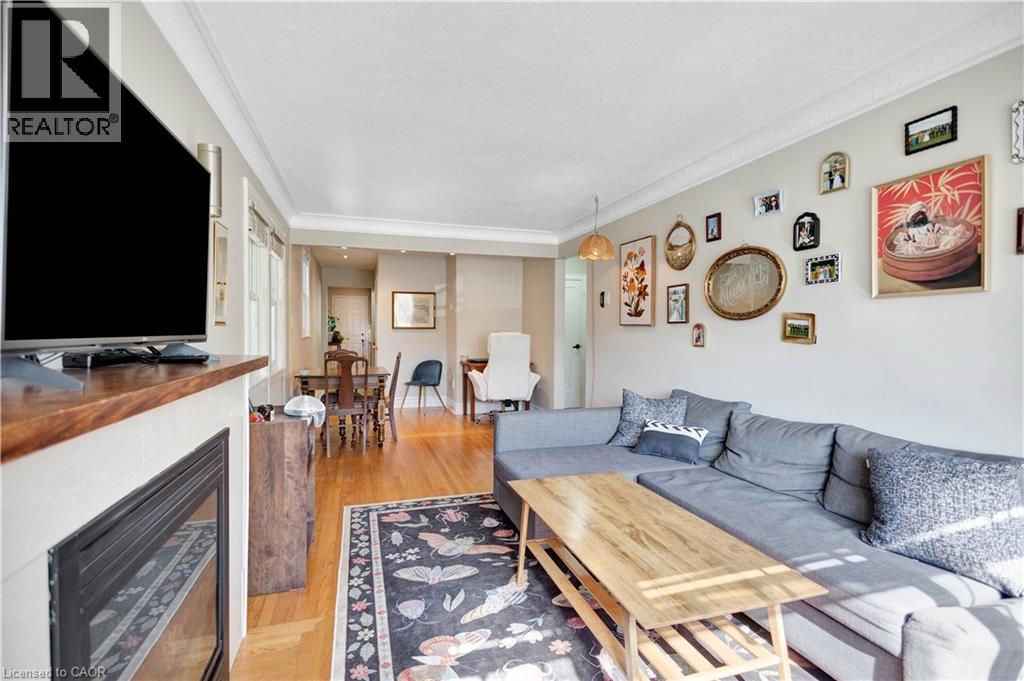 20 Barons Avenue S, Hamilton, Ontario  L8K 2X9 - Photo 7 - 40819374