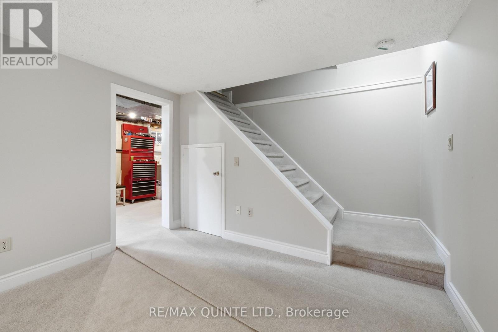 19 Country Club Drive, Quinte West, Ontario  K8R 1B4 - Photo 19 - X12978928