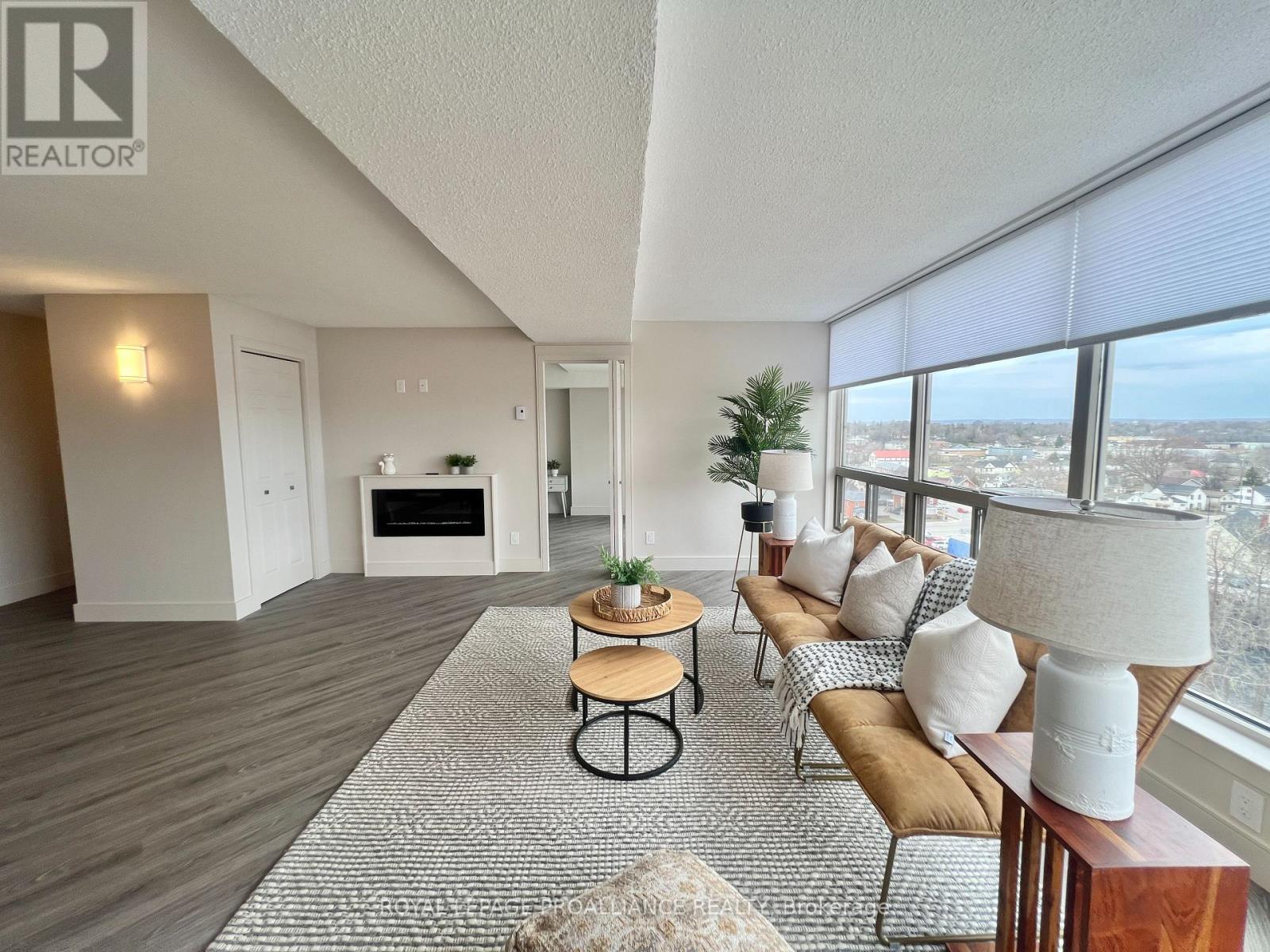 1103 - 344 Front Street, Belleville, Ontario K8N 5M4 - Photo 4 - X12979068