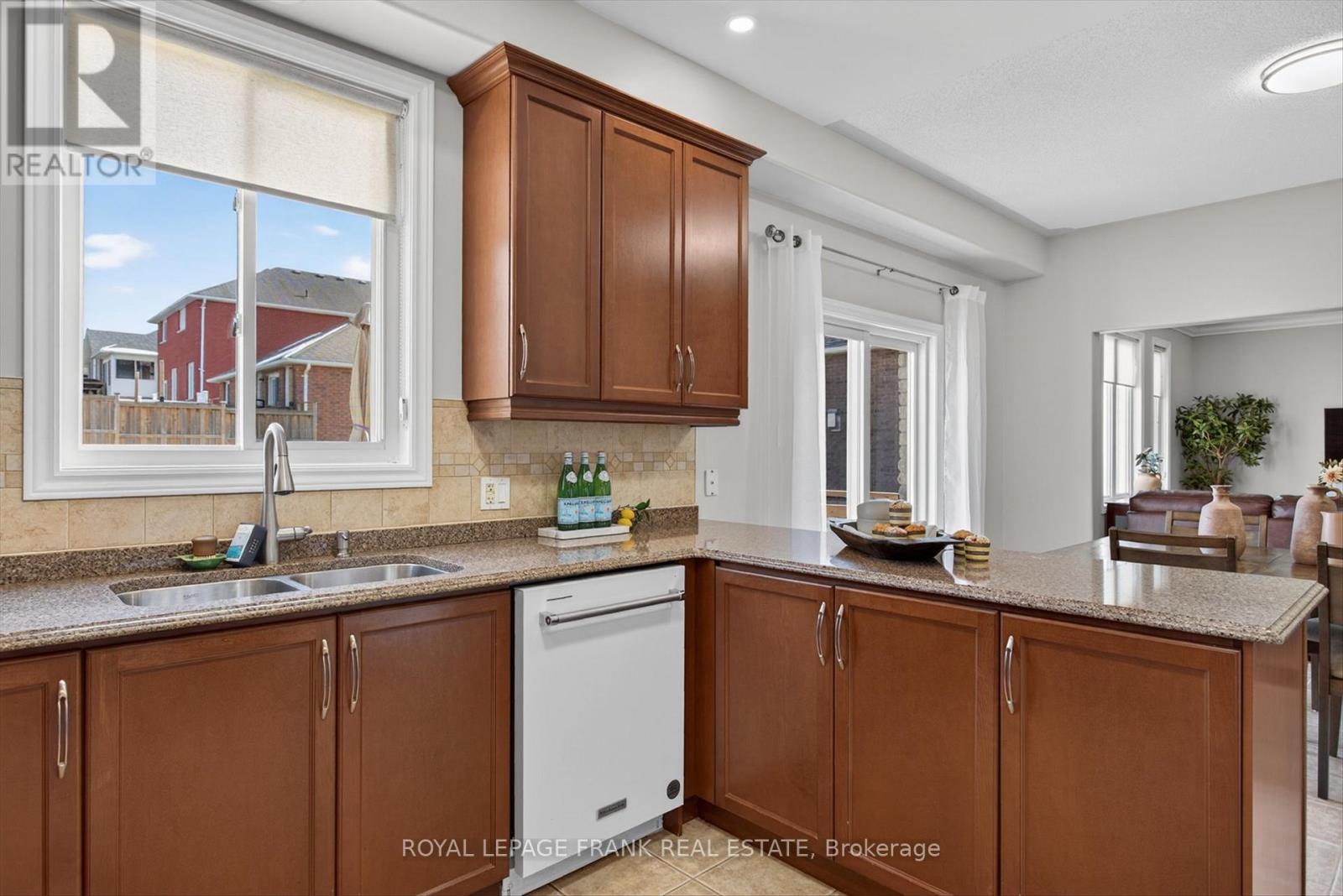 1504 Ireland Drive, Peterborough, Ontario  K9K 2T2 - Photo 10 - X12979086