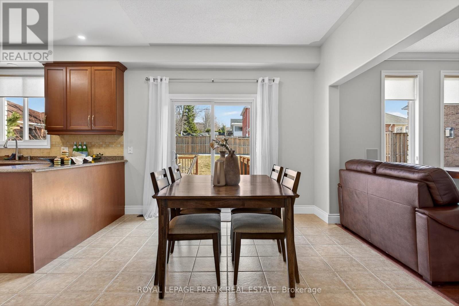 1504 Ireland Drive, Peterborough, Ontario  K9K 2T2 - Photo 12 - X12979086