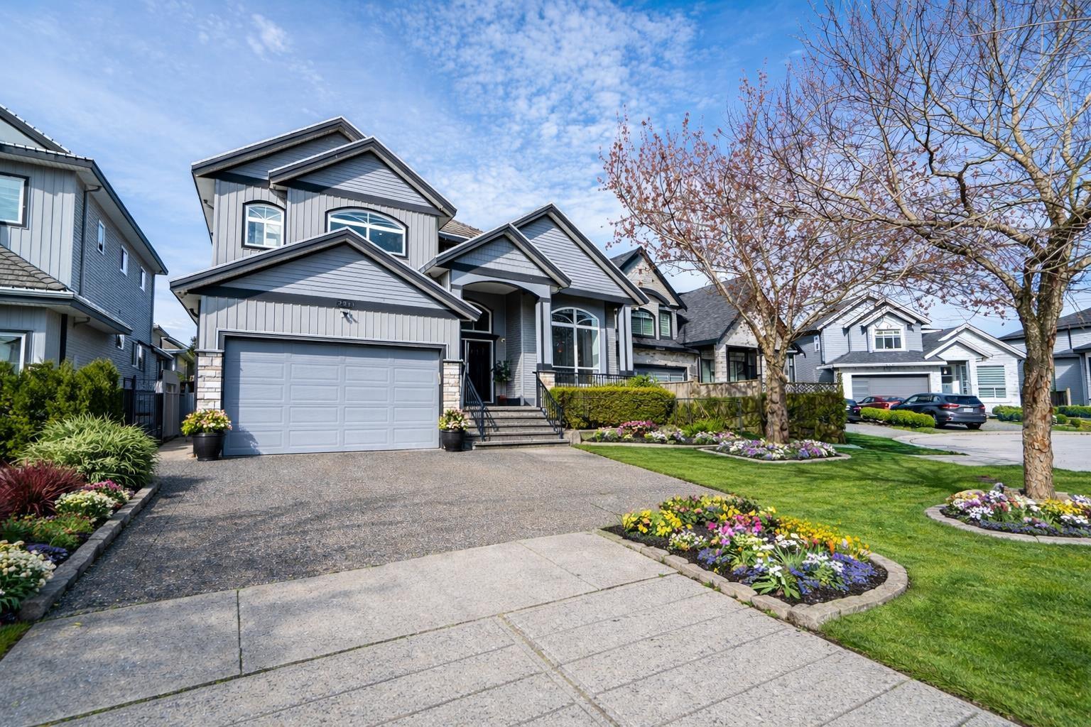 12761 60a Avenue, Surrey, British Columbia  V3X 0A1 - Photo 1 - R3108142