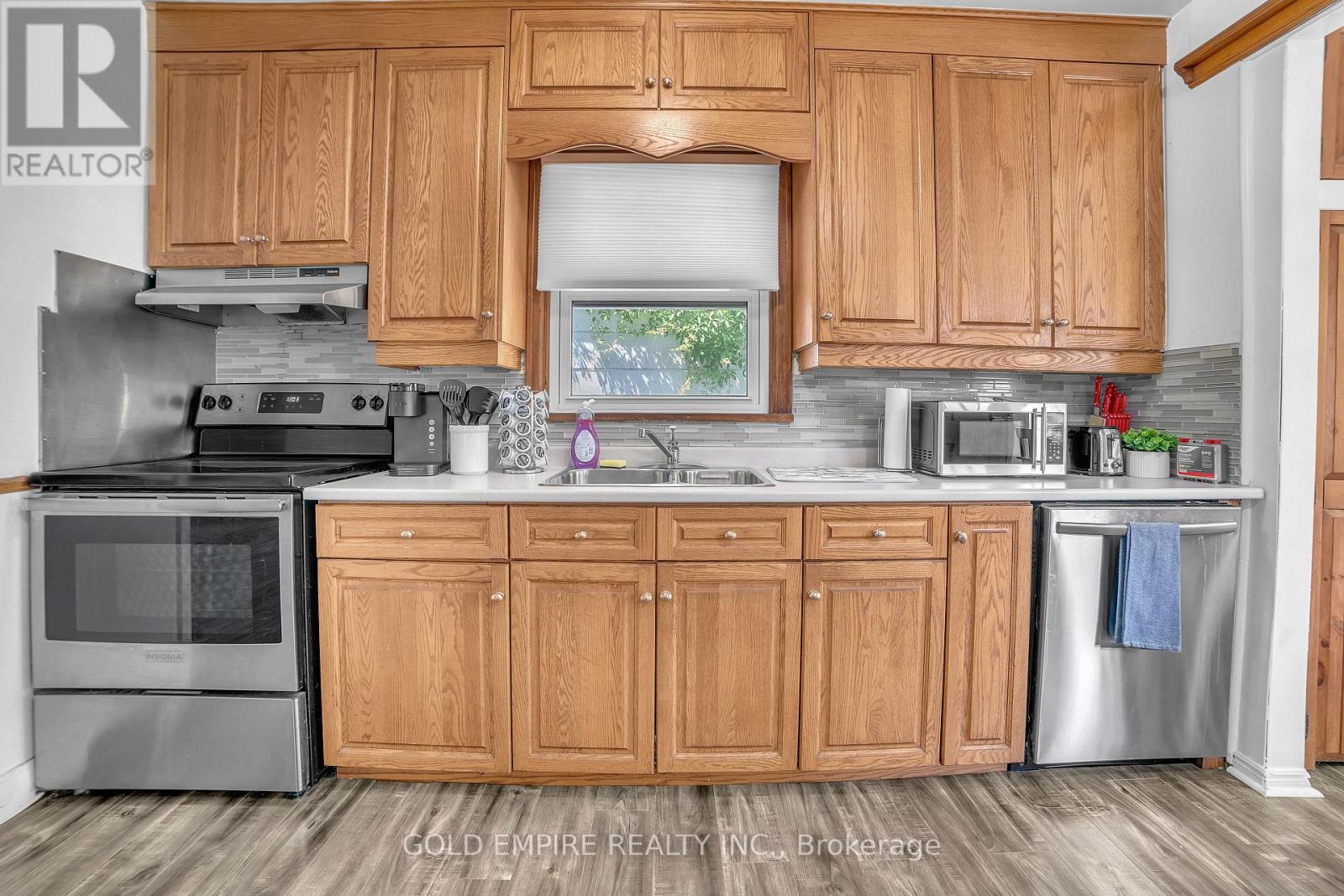 60 Eastman Avenue, London East, Ontario  N5W 2M4 - Photo 5 - X12978976