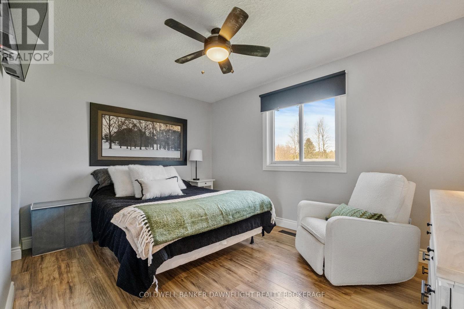 17 Hawthorn Crescent, North Middlesex, Ontario  N0M 1A0 - Photo 17 - X12979194