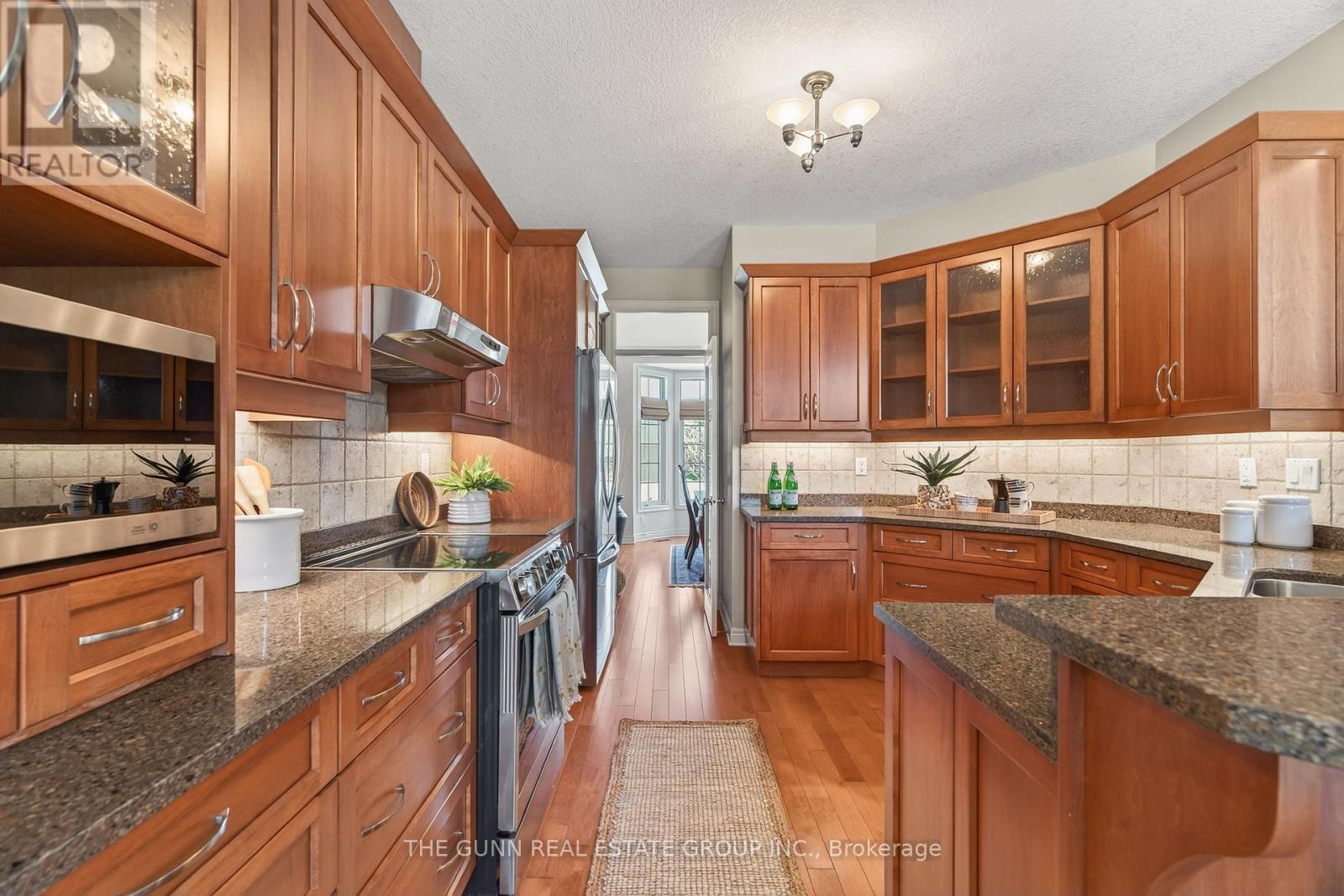 1729 Riverbend Road, London South, Ontario  N6K 0A5 - Photo 24 - X12979236