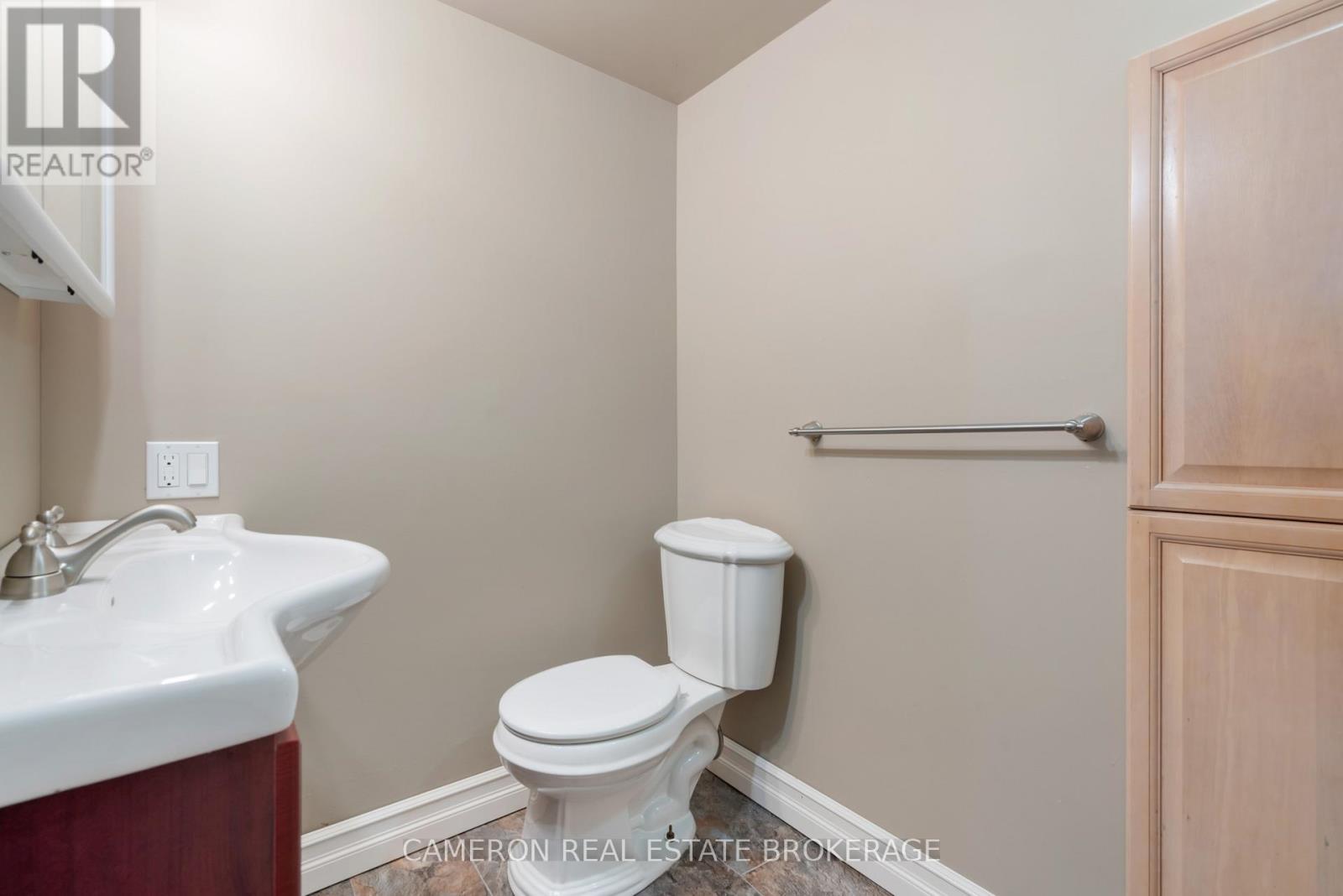310 Westmoreland Avenue, Cornwall, Ontario  K6J 2G9 - Photo 11 - X12979044