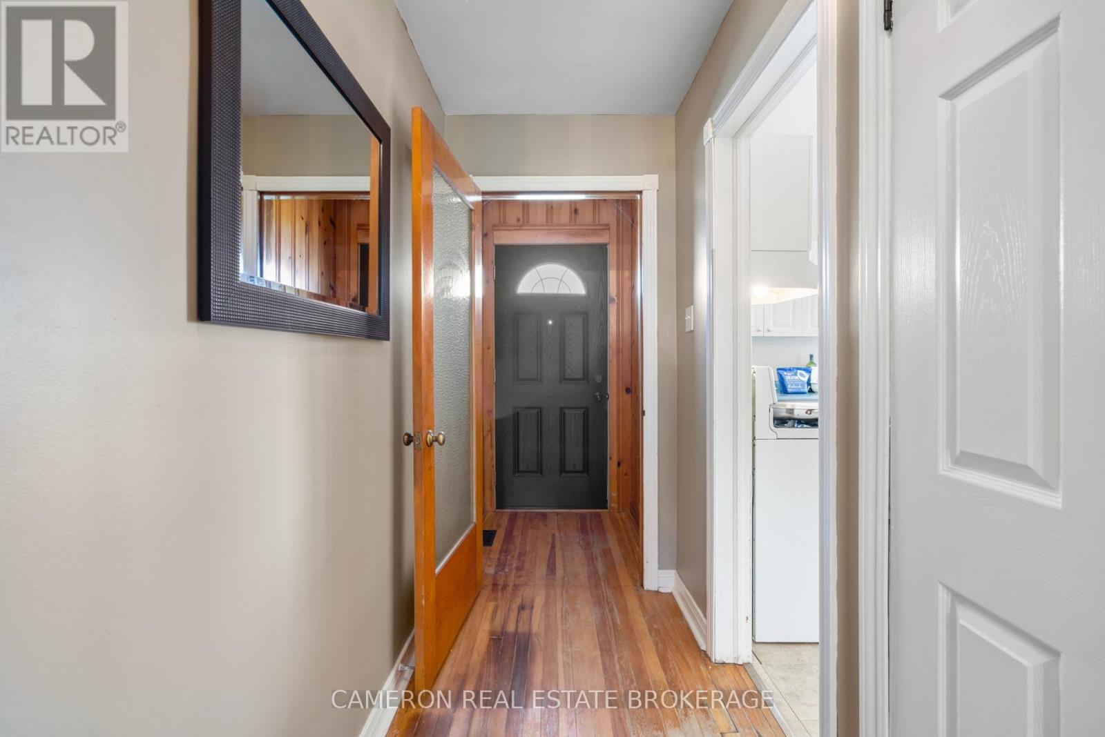 310 Westmoreland Avenue, Cornwall, Ontario  K6J 2G9 - Photo 3 - X12979044