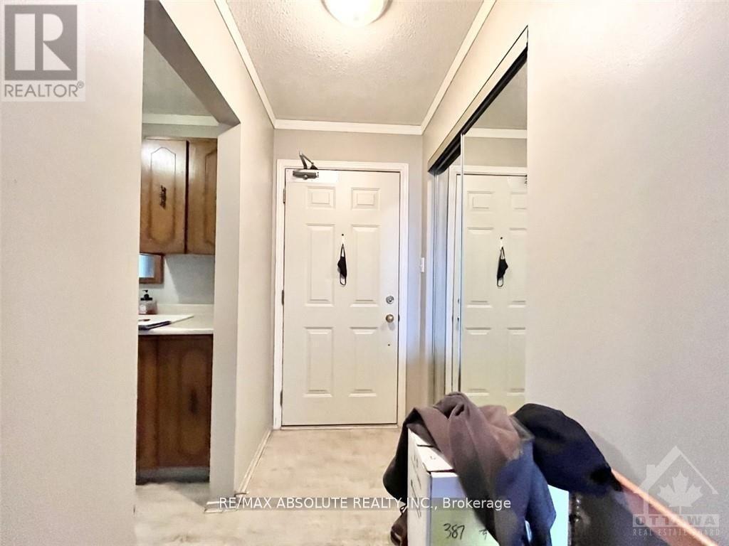 203 - 190 Elgin Street W, Arnprior, Ontario  K7S 1P1 - Photo 3 - X12978964