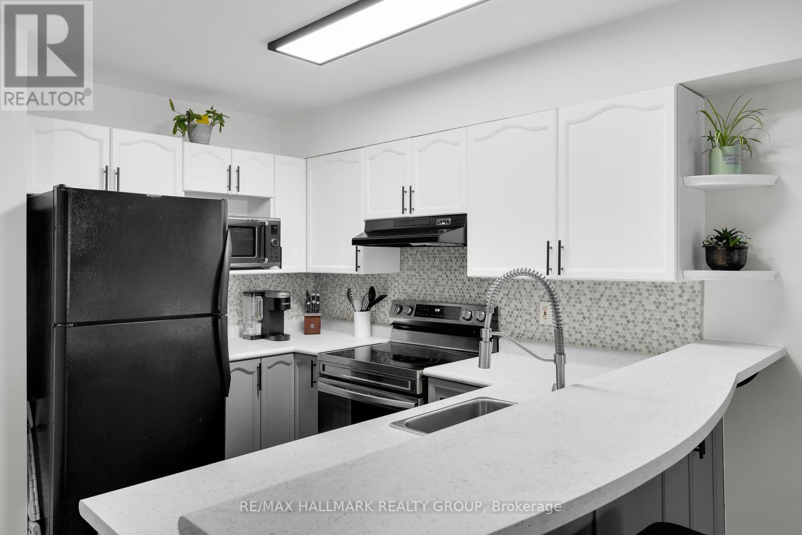 1344 Guthrie Street, Ottawa, Ontario  K2H 1G8 - Photo 9 - X12979034