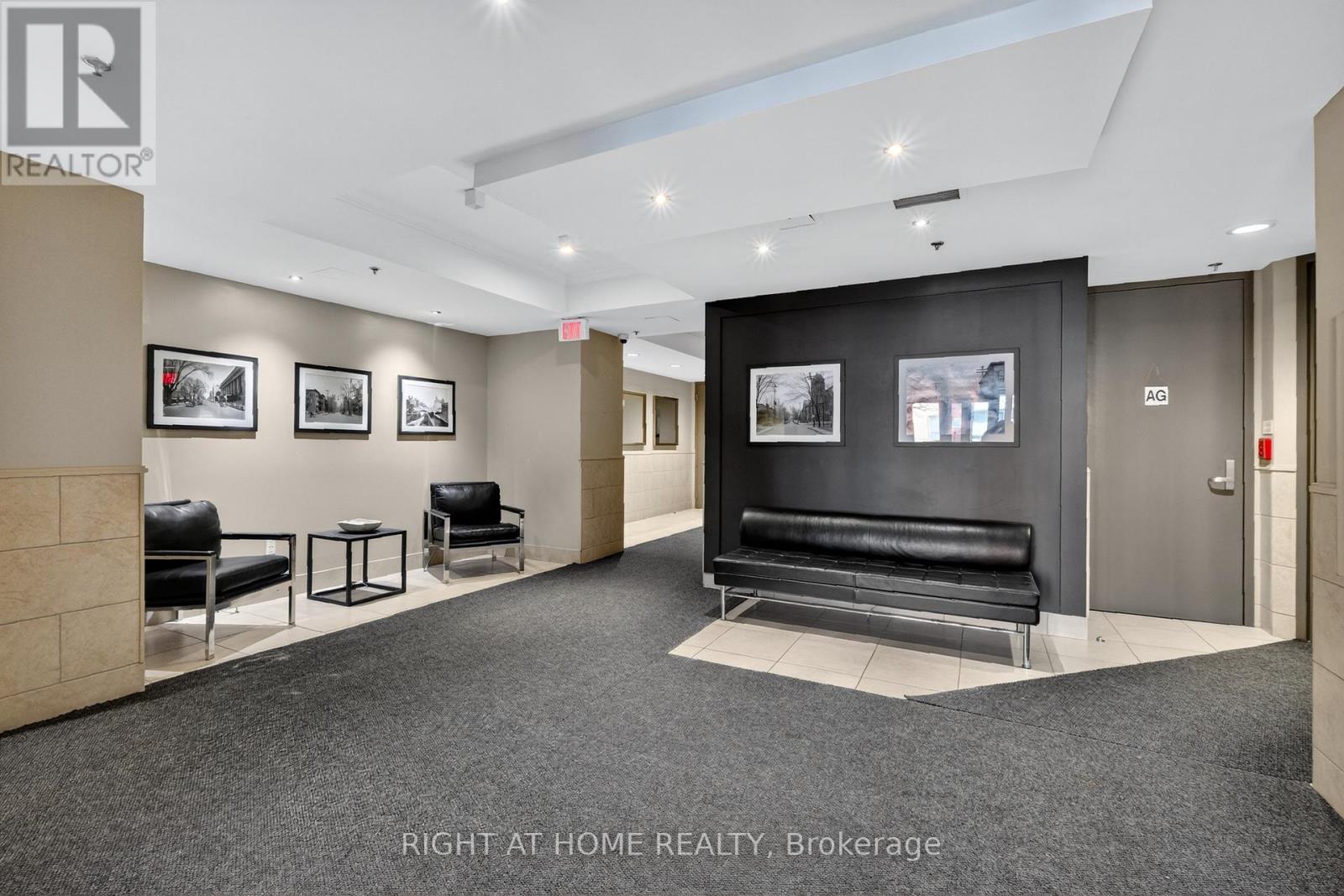 901 - 374 Cooper Street, Ottawa, Ontario K2P 2P4 - Photo 30 - X12979060