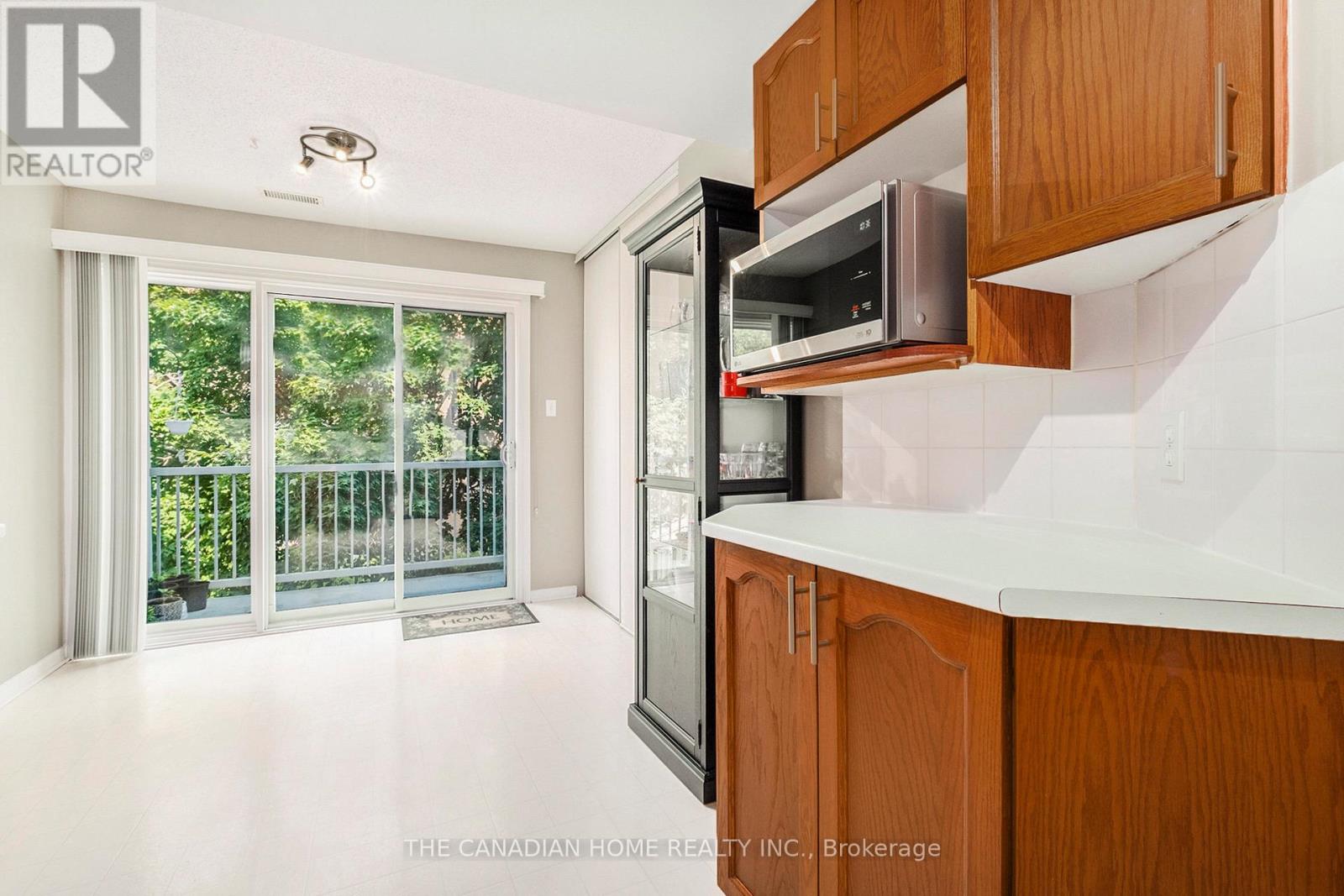 1672 Locksley Lane, Ottawa, Ontario  K1J 1B6 - Photo 13 - X12979128