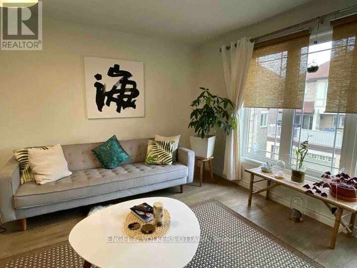 102 Paseo Private, Ottawa, Ontario  K2G 4N7 - Photo 5 - X12979140