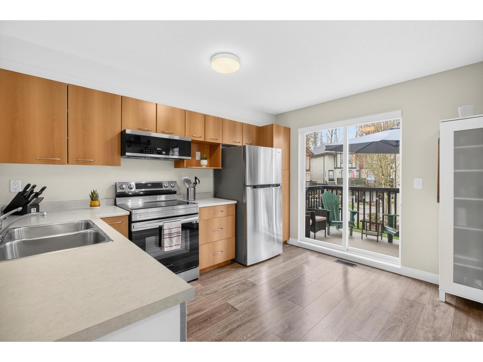 62 20176 68 Avenue, Langley, British Columbia  V2Y 2X7 - Photo 3 - R3109427