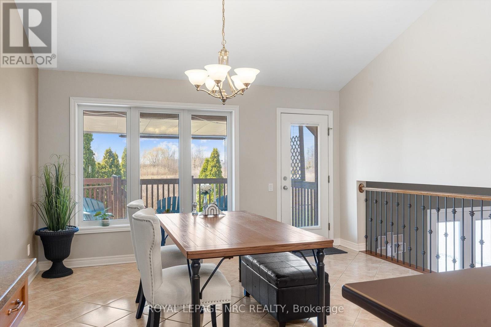 30 Briarwood Drive, St. Catharines, Ontario  L2S 4A7 - Photo 14 - X12979066