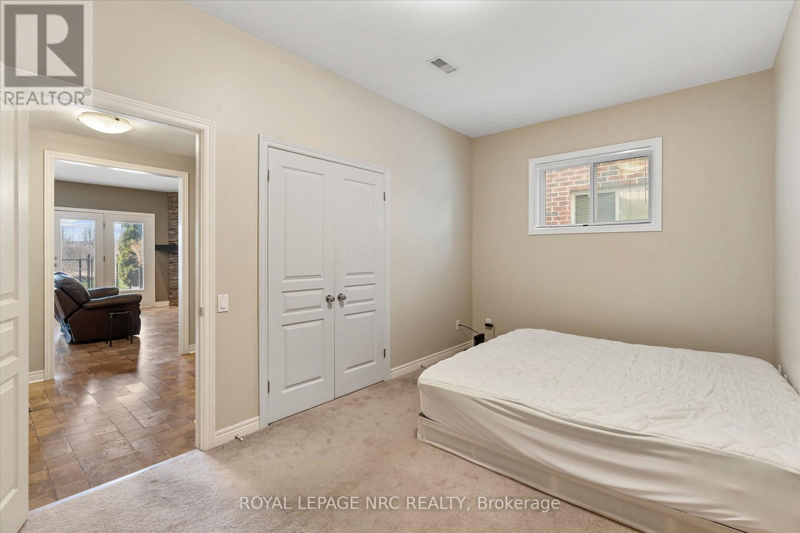 30 Briarwood Drive, St. Catharines, Ontario  L2S 4A7 - Photo 27 - X12979066