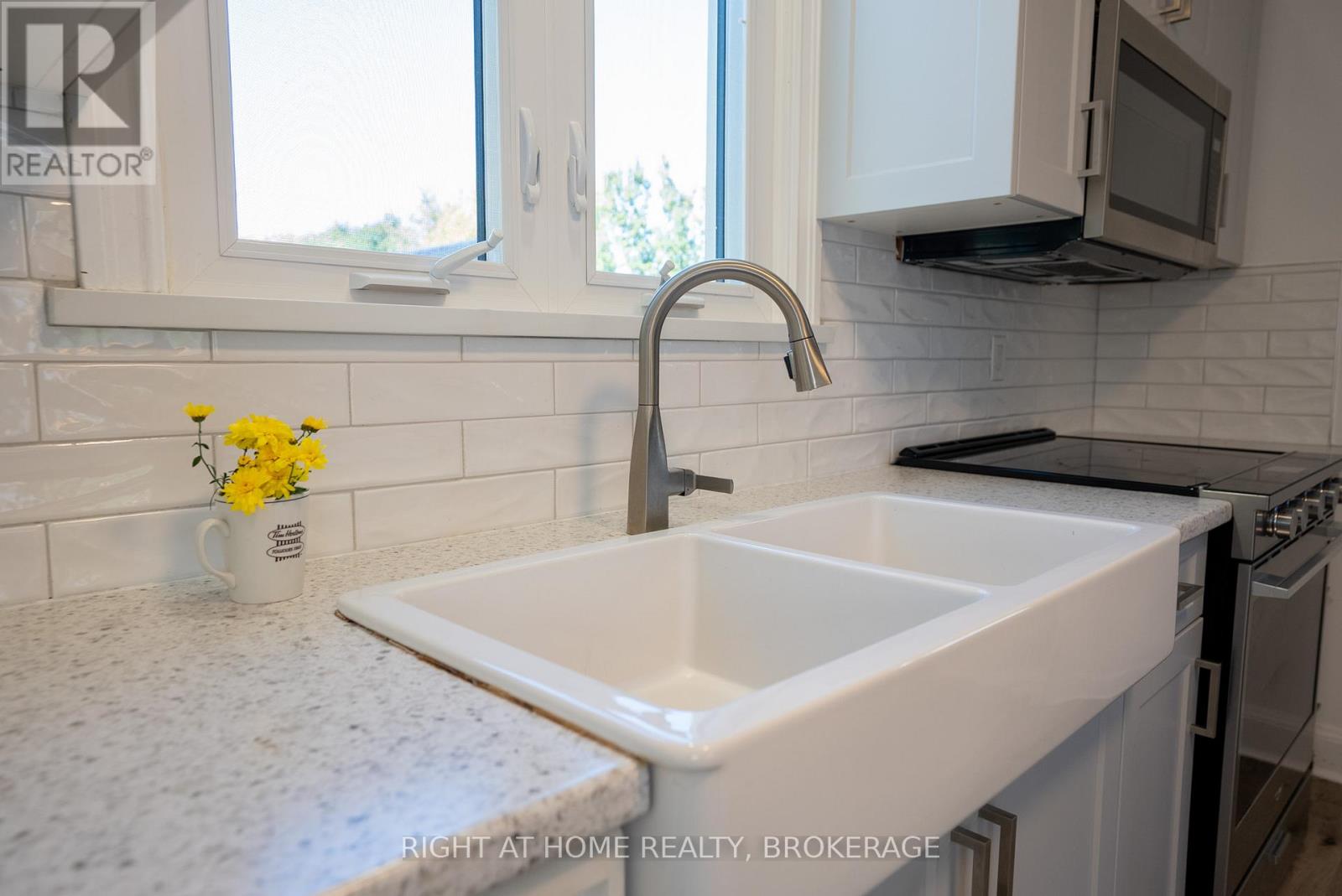 57 Edgar Street, Welland, Ontario  L3C 1S6 - Photo 15 - X12979180