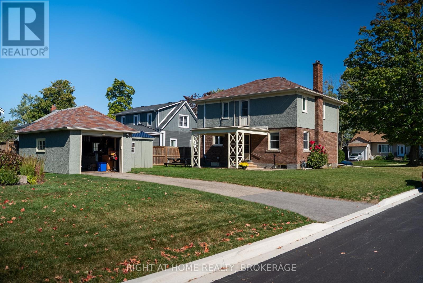 57 Edgar Street, Welland, Ontario  L3C 1S6 - Photo 39 - X12979180