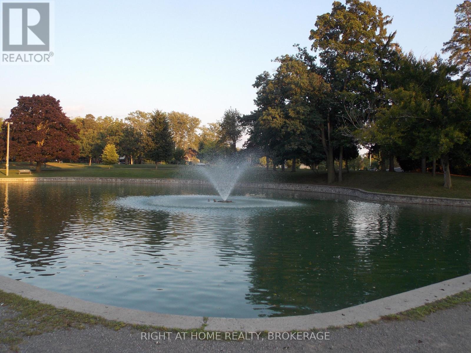 57 Edgar Street, Welland, Ontario  L3C 1S6 - Photo 43 - X12979180