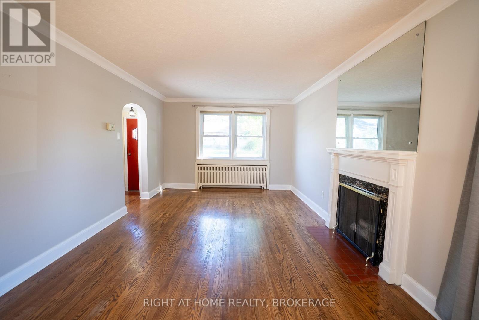 57 Edgar Street, Welland, Ontario  L3C 1S6 - Photo 7 - X12979180